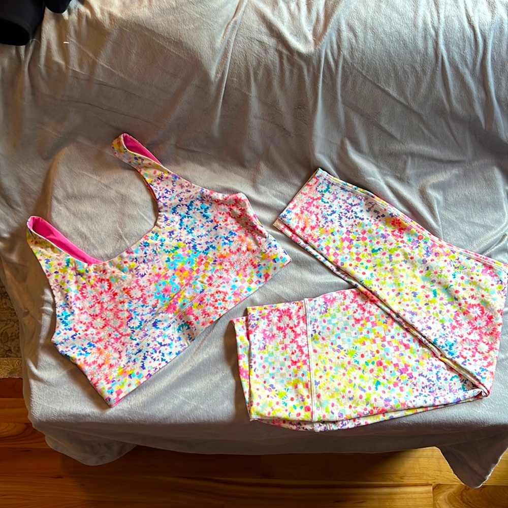 FABLETICS WORKOUT SET